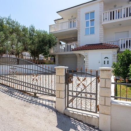 אוקרוג גורניי Villa Marina מראה חיצוני תמונה