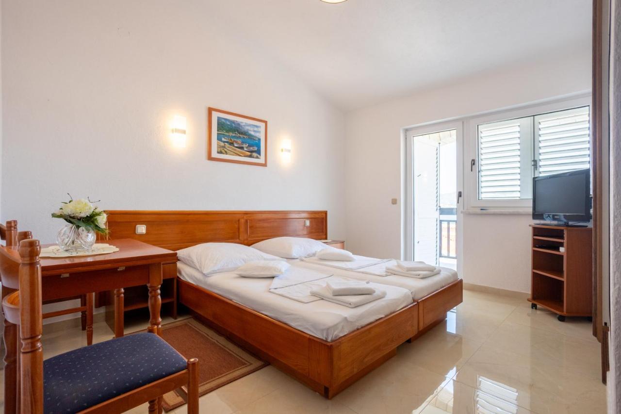 אוקרוג גורניי Villa Marina חדר תמונה